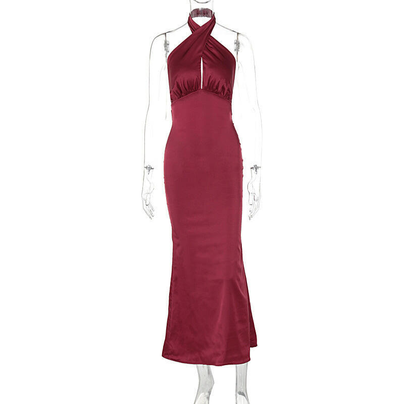 Mannequin wearing a burgundy summer backless dress, accentuating the elegant lines and sophisticated look.