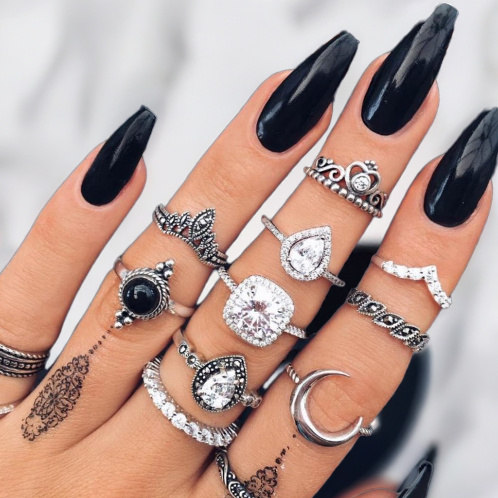 11-Piece Alloy Ring Set with Synthetic Crystals - Stylish and Durable Jewelry